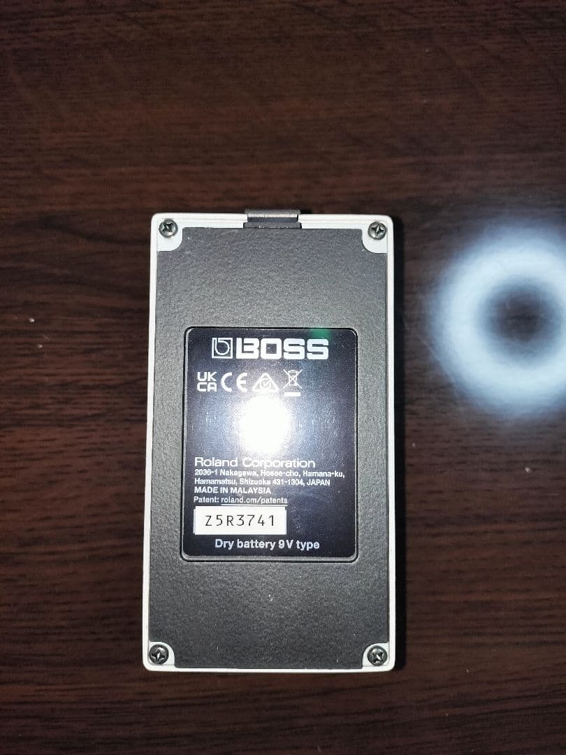 0BOSS　DS-1　WH　限定カラー