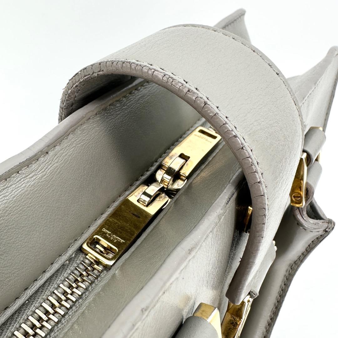 SAINT LAURENT ベイビーカバス ハンドバッグ