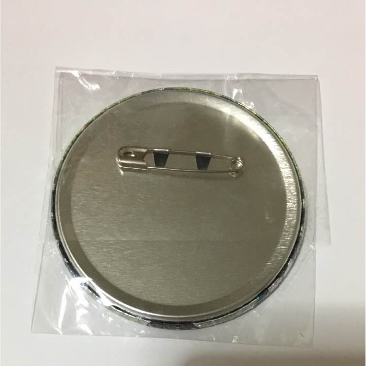 岩田剛典 缶バッチ
