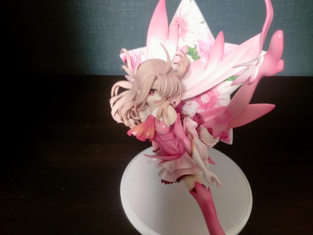 PRISMA WING イリヤスフィール・フォン・アインツベルン フィギュア