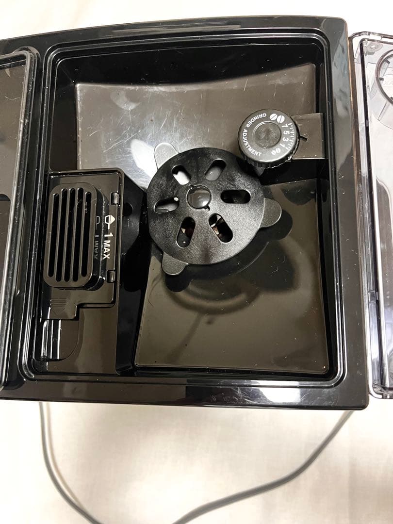 美品】DeLonghi AUTENTICA オーテンティカ 全自動コーヒーマシン