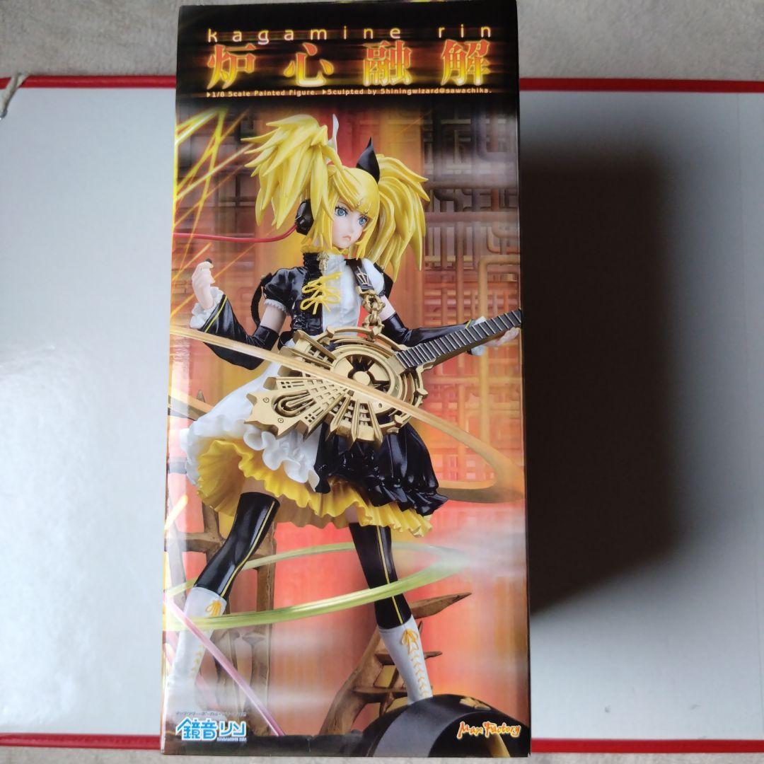 鏡音リン　炉心融解1/8スケールPVC塗装済み完成品　新品未開封