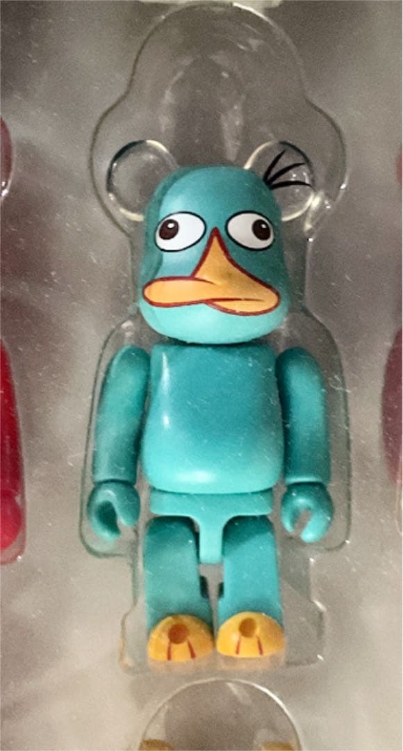 ベアブリック   100% カモノハシペリー