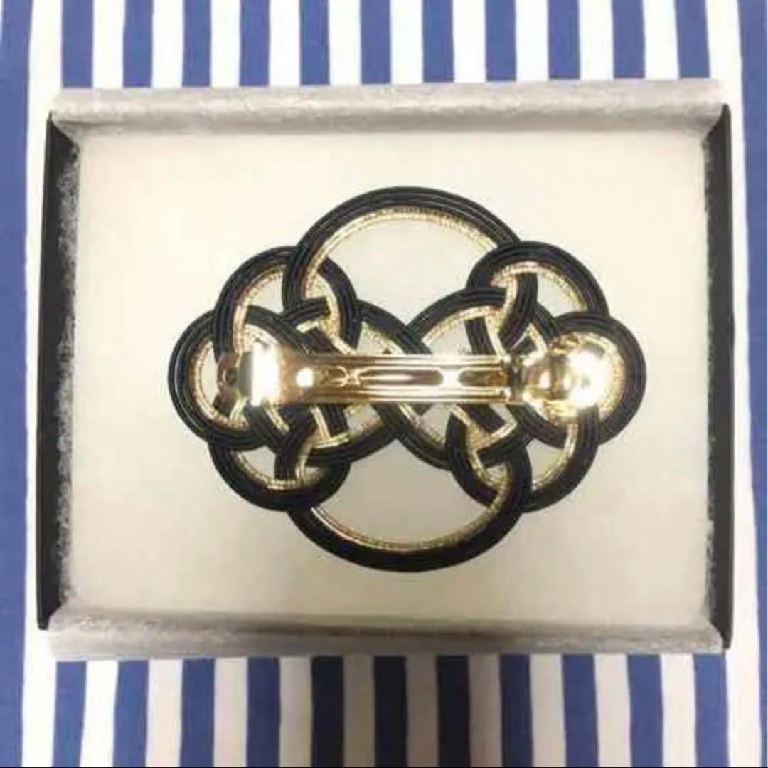 完売 安室奈美恵 私服 着用 沖縄 前夜祭 花火ショー 浴衣 髪飾り バレッタ