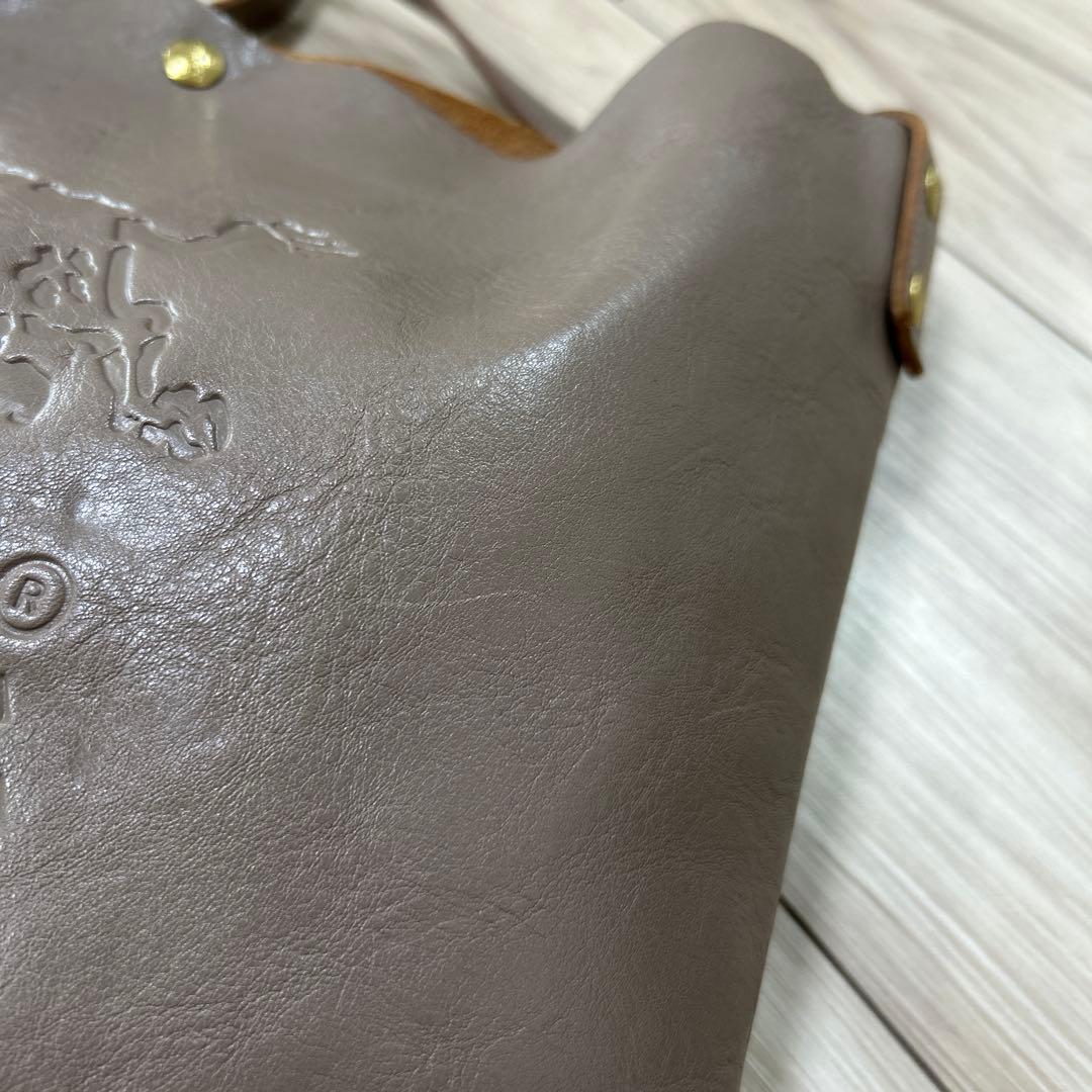 イルビゾンテレザークロスボディバッグ