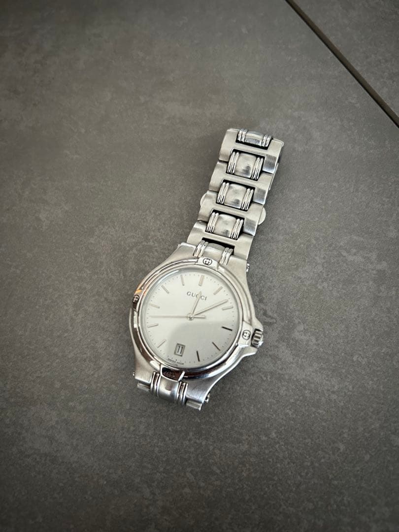 GUCCI グッチ 腕時計 9040M 人気モデル シルバー【動作OK】