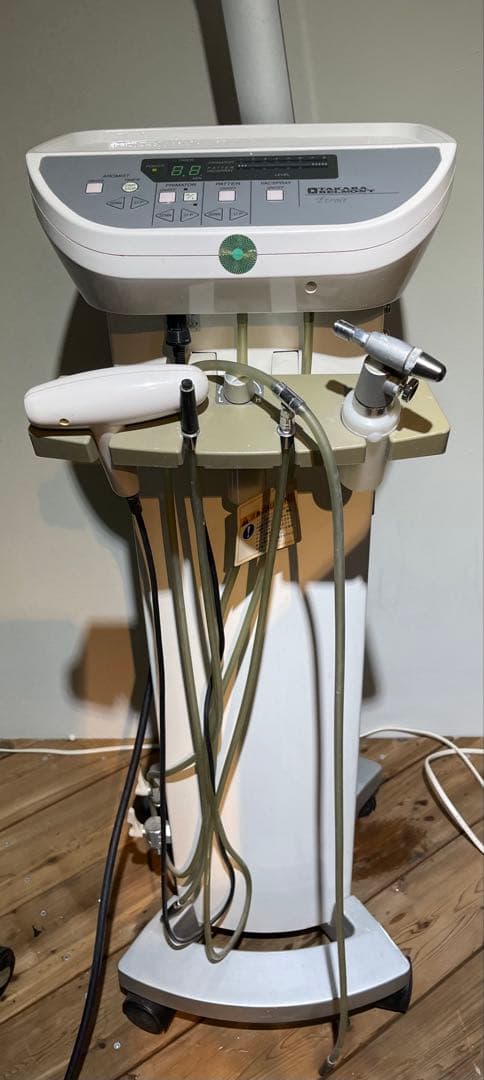 中古　タカラベルモントエトロワ　美容機器　スチーマー　タカラ