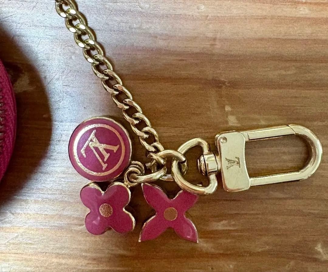 【極美品】ルイヴィトン ヴェルニ ポルトモネクール　ハート型ケース