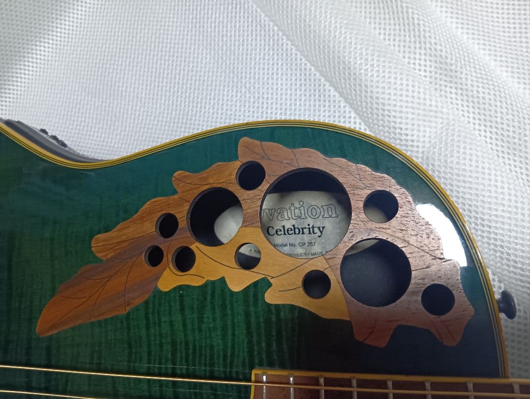 Ovation Celebrity CP257 エレアコ
