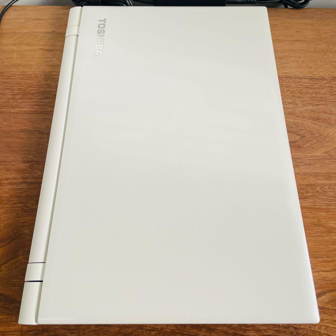 【即日発送】dynabook T75 i7/8GB/SSD/白色/DVD