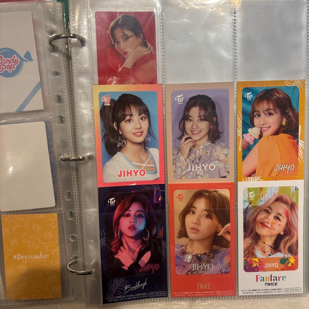 TWICE バインダー トレカ