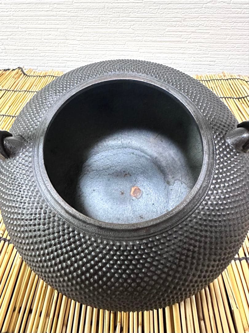 ＵＳＥＤ、良品　南部秀山堂　佐藤 勝弘作　１５型アラレ　en様売約済み