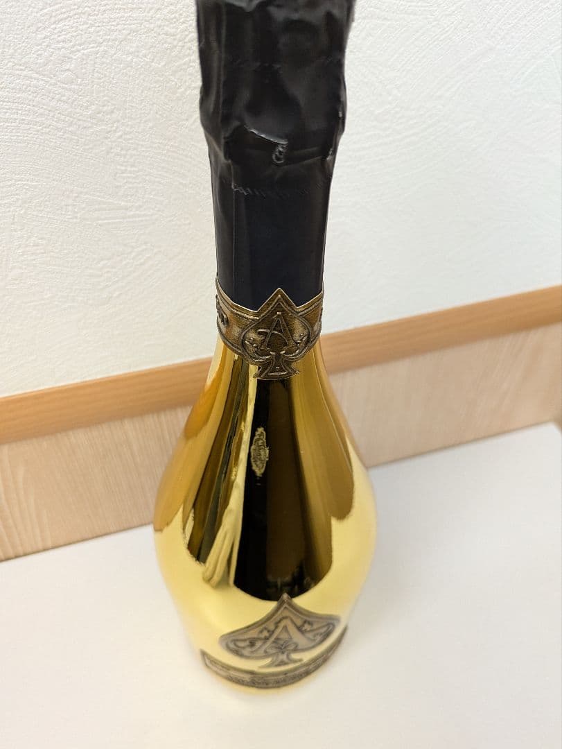 ARMAND DE BRIGNAC アルマン・ド・ブリニャック シャンパン