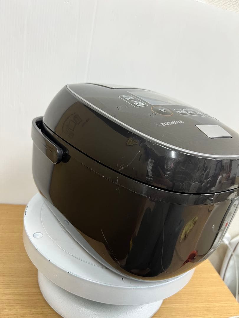 TOSHIBA 東芝 真空IHジャー炊飯器 RC-10VRP 2020年製