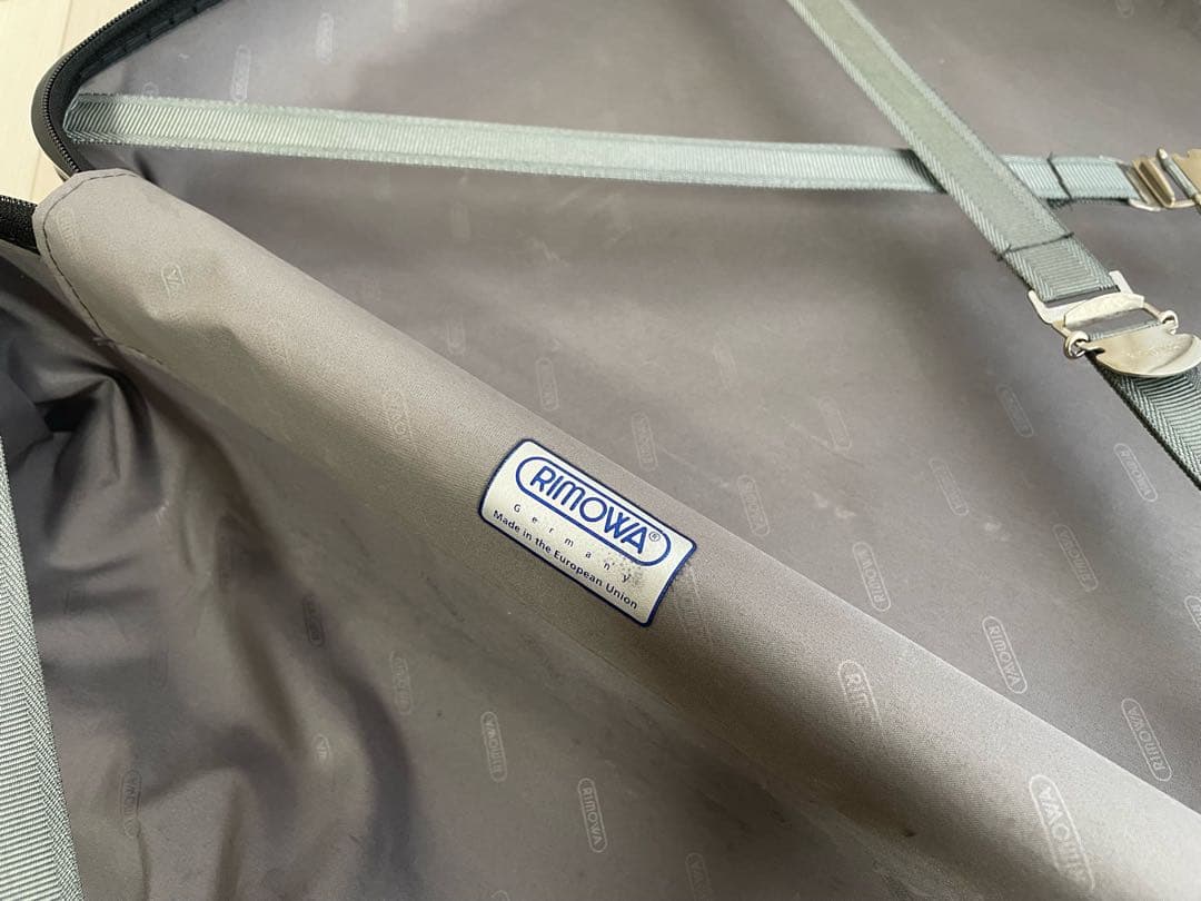 人気✨ RIMOWA リモワ サルサ キャリーケース 黒 35L 機内OK 2輪