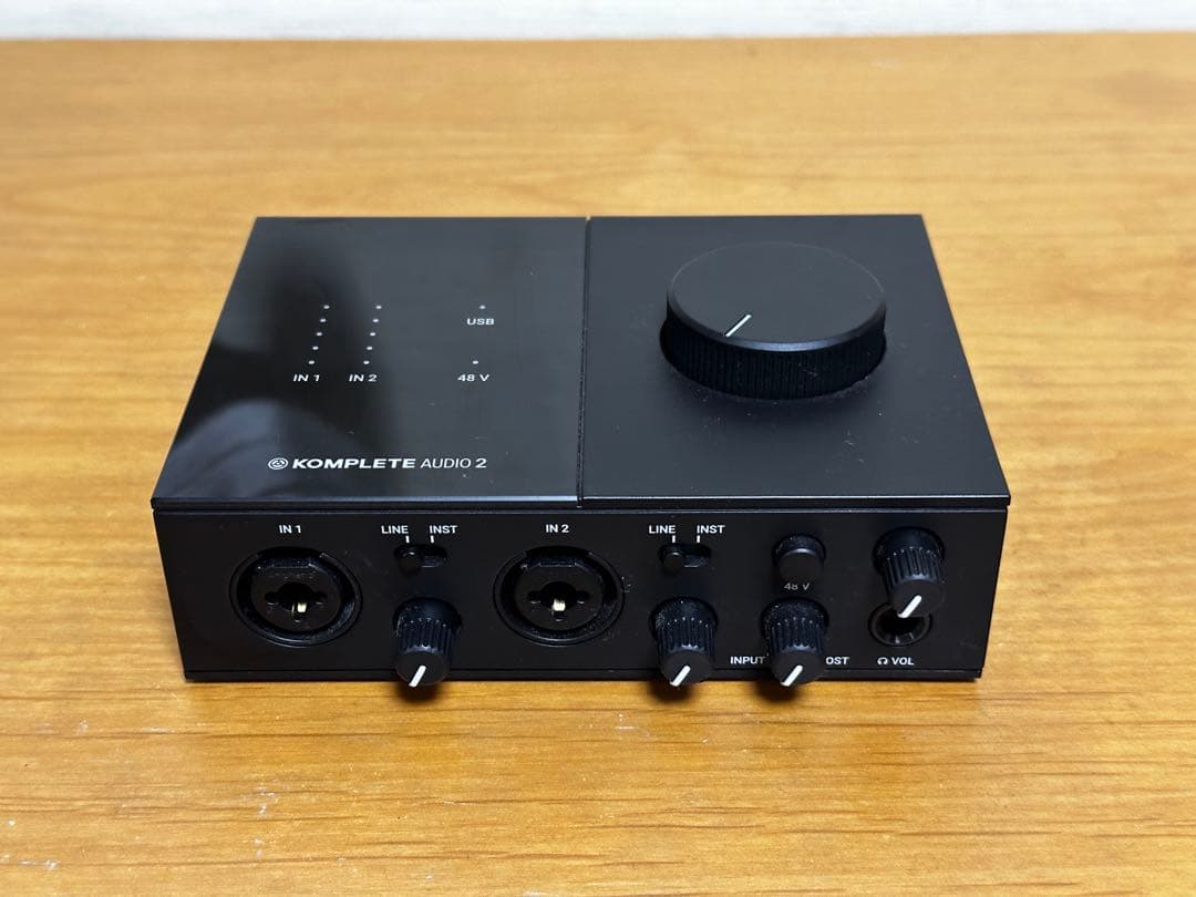 オーディオインターフェース KOMPLETE AUDIO 2 (おまけつき)
