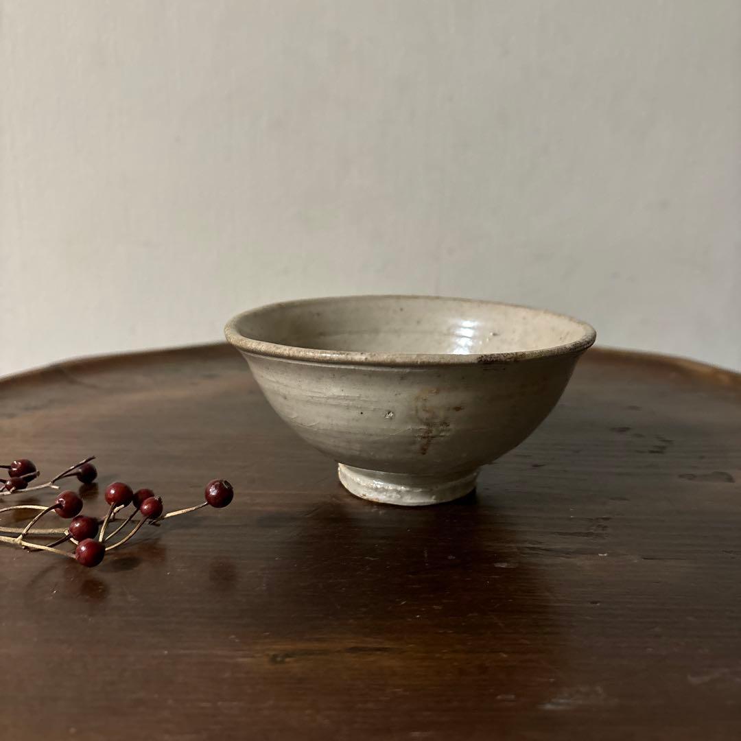 李朝小鉢　堅手　白磁　小服茶碗　大盃　韓国アンティーク　古道具　古民芸　古陶磁