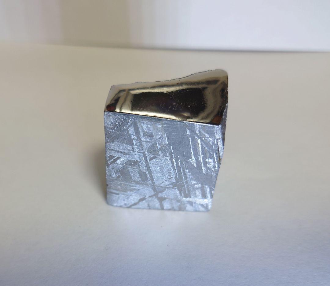 ギベオン隕石 104.6g エッチングしたて　標本　鉄隕石