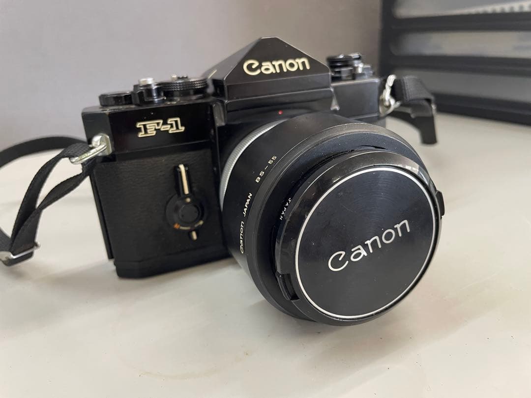 Canon F-1 一眼レフカメラ