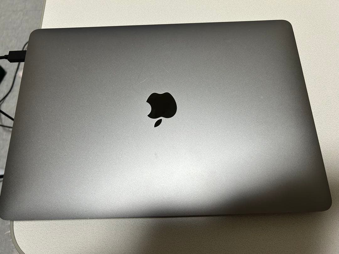 スペースグレー 13インチ MacBook 本体