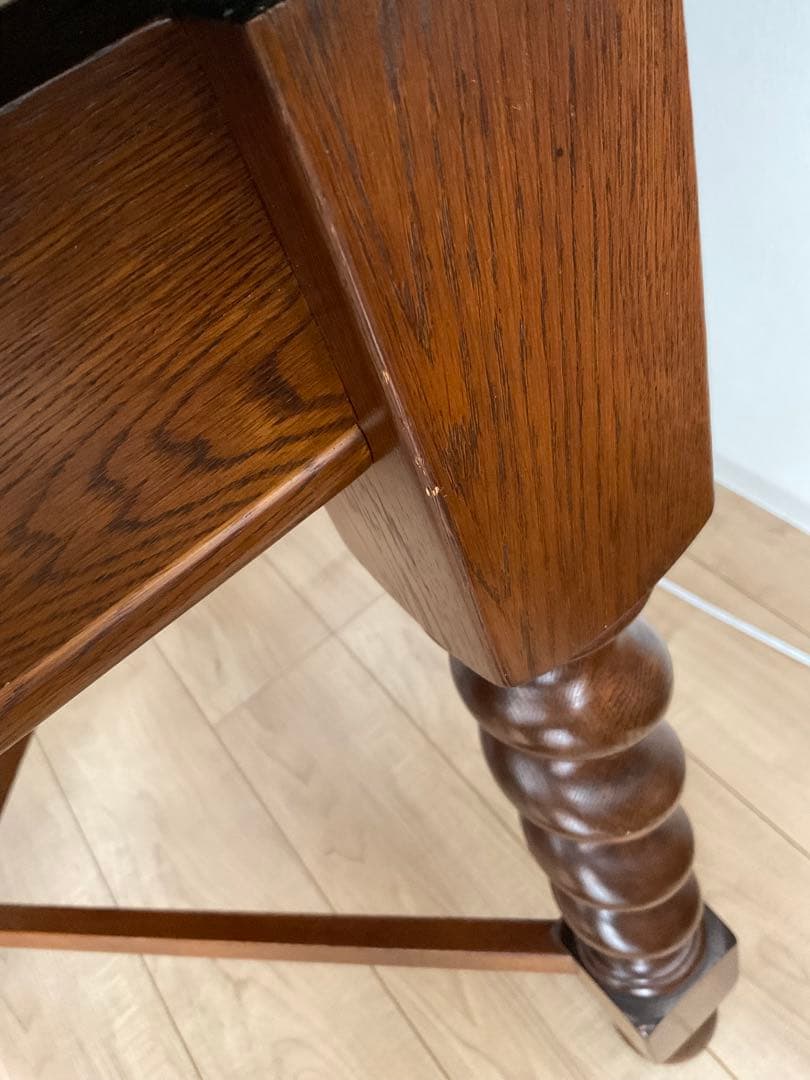 ドローリーフテーブル　ドロップリーフテーブル　ツイストレッグ