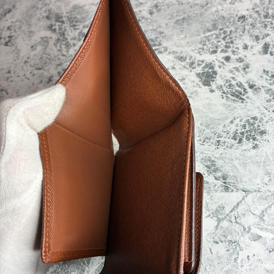 ✨LOUIS VUITTON✨　ルイヴィトン　折り財布　コンパクトウォレット