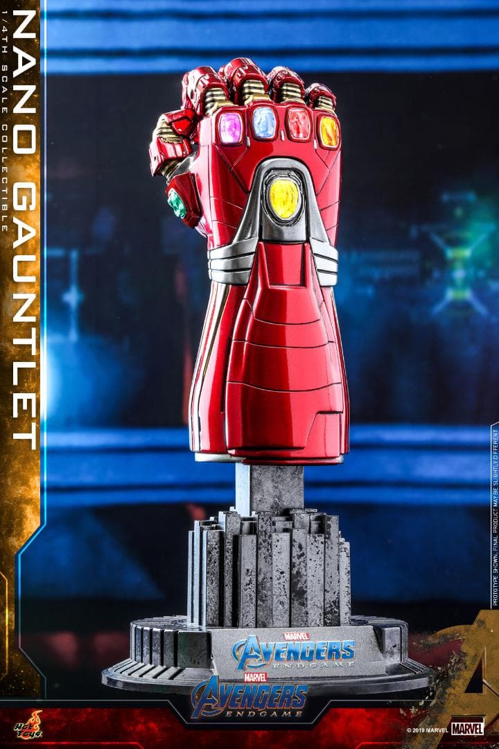 ホットトイズ　1/4スケールレプリカ　ナノ・ガントレット　アベンジャーズ