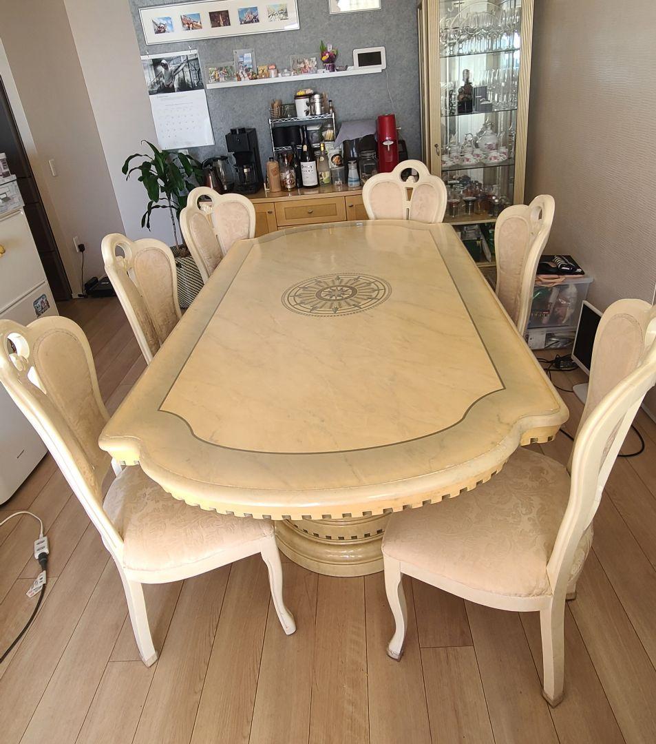 クリーム色の長方形テーブルと椅子6脚セット