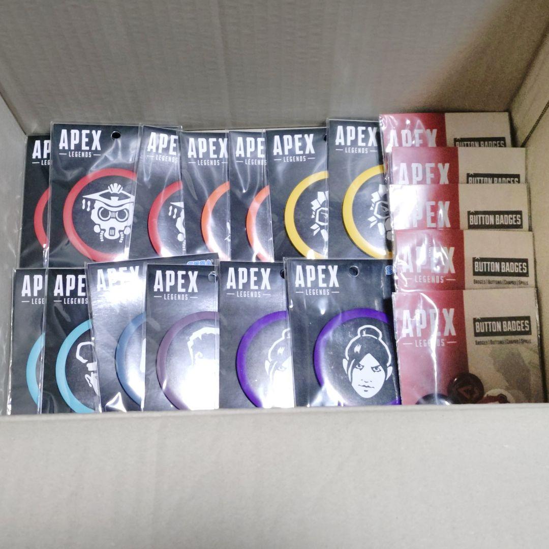 APEX LEGENDS 寝そべり ぬいぐるみ 缶バッジ まとめ売り 【33点】