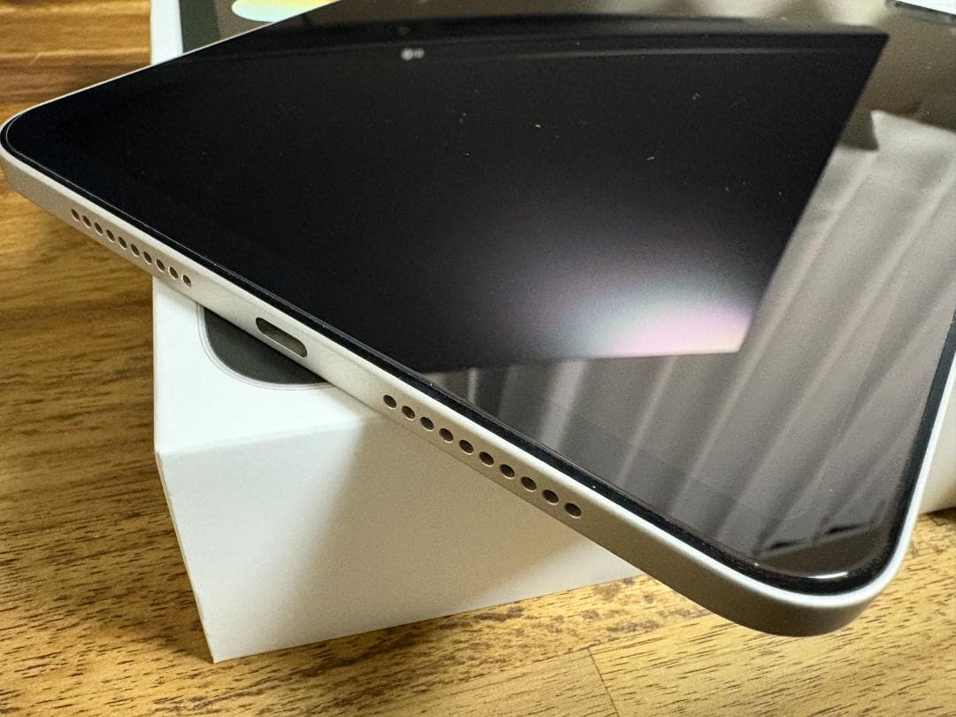 Apple iPad mini (第6世代) Wi-Fi 64GB スターライト