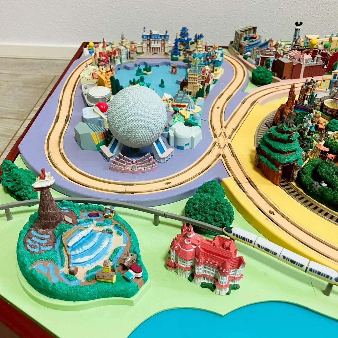 デアゴスティーニ ディズニーパレード ワールドリゾート フロリダ ジオラマ