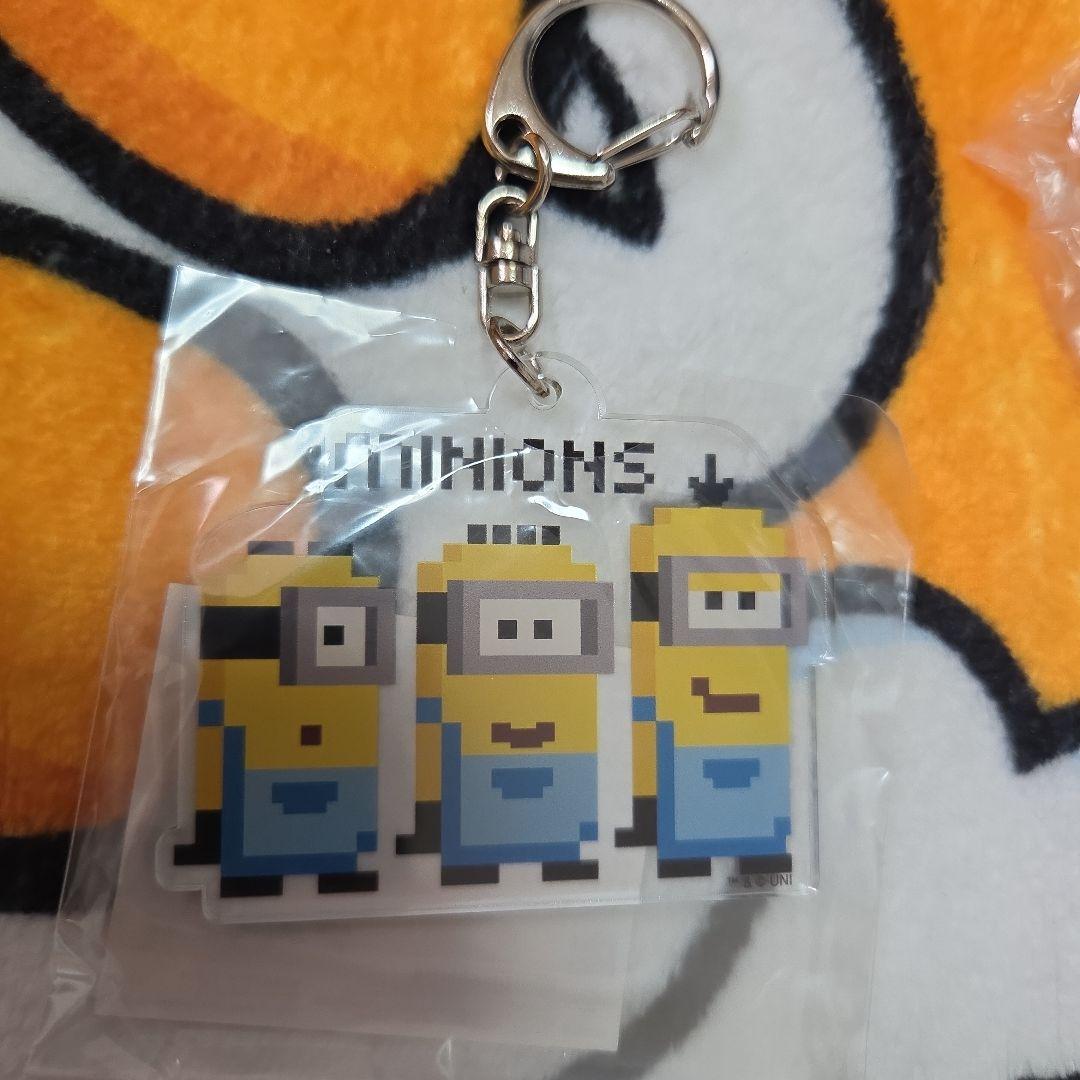 ミニオン アクリルキーホルダー