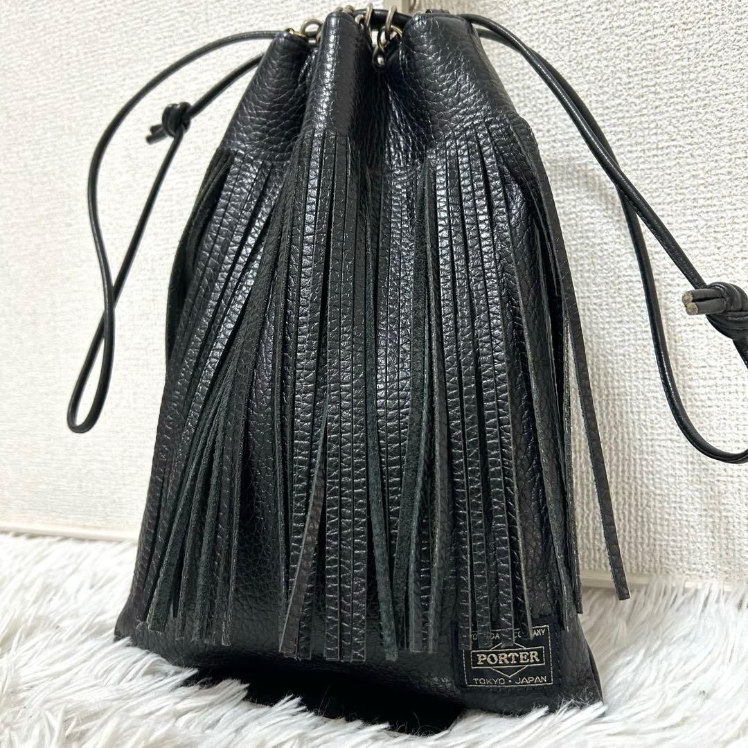 【美品✨5525gallery/フリンジ】ポーター　巾着バッグ　シボ革　ブラック