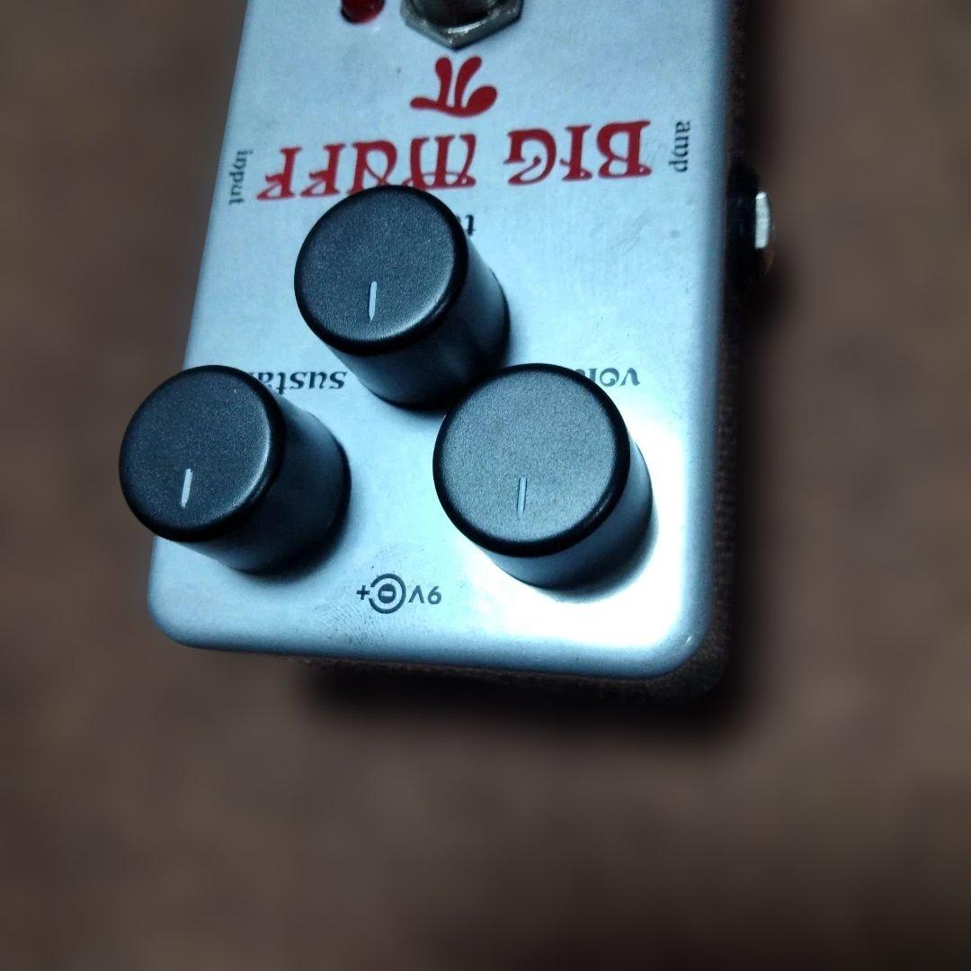 electro-harmonix BIG MUFF エフェクター