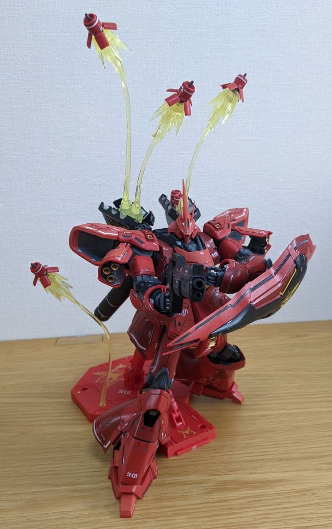 「アクシズ、行け！忌まわしい記憶と共に！」ガンプラ完成品MGサザビーver.ka