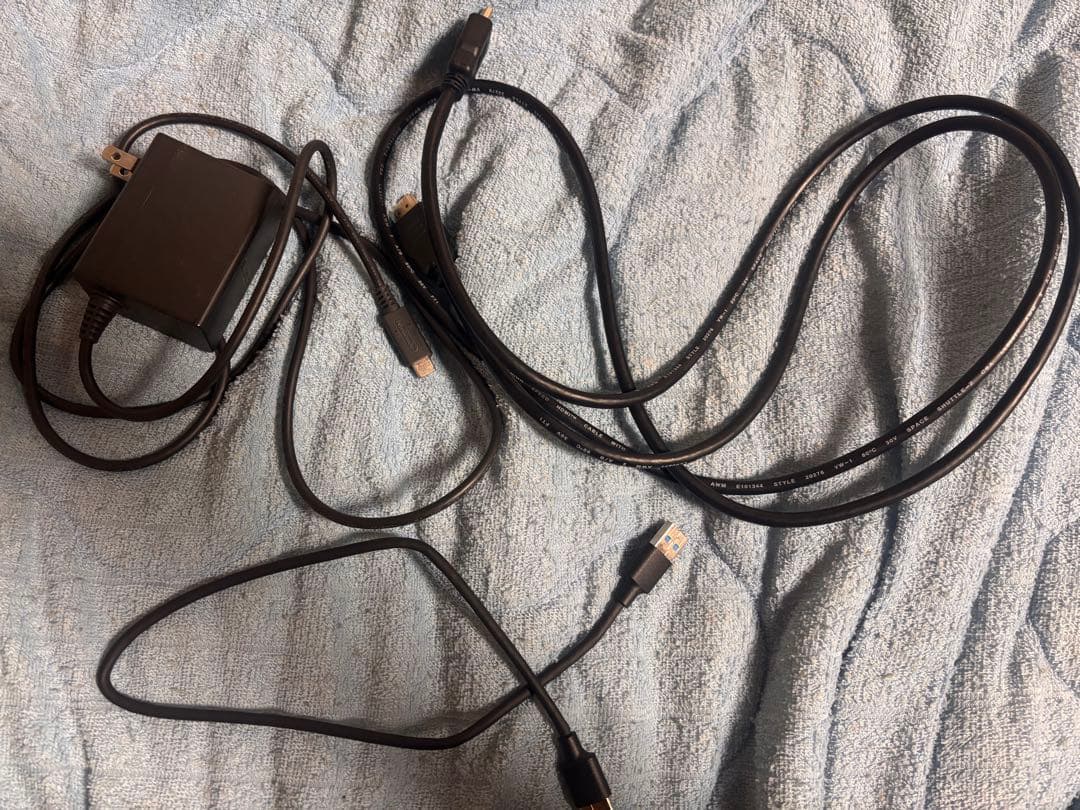 Nintendo Switch本体　キャプチャーボード、プロコン付き　欠品あり