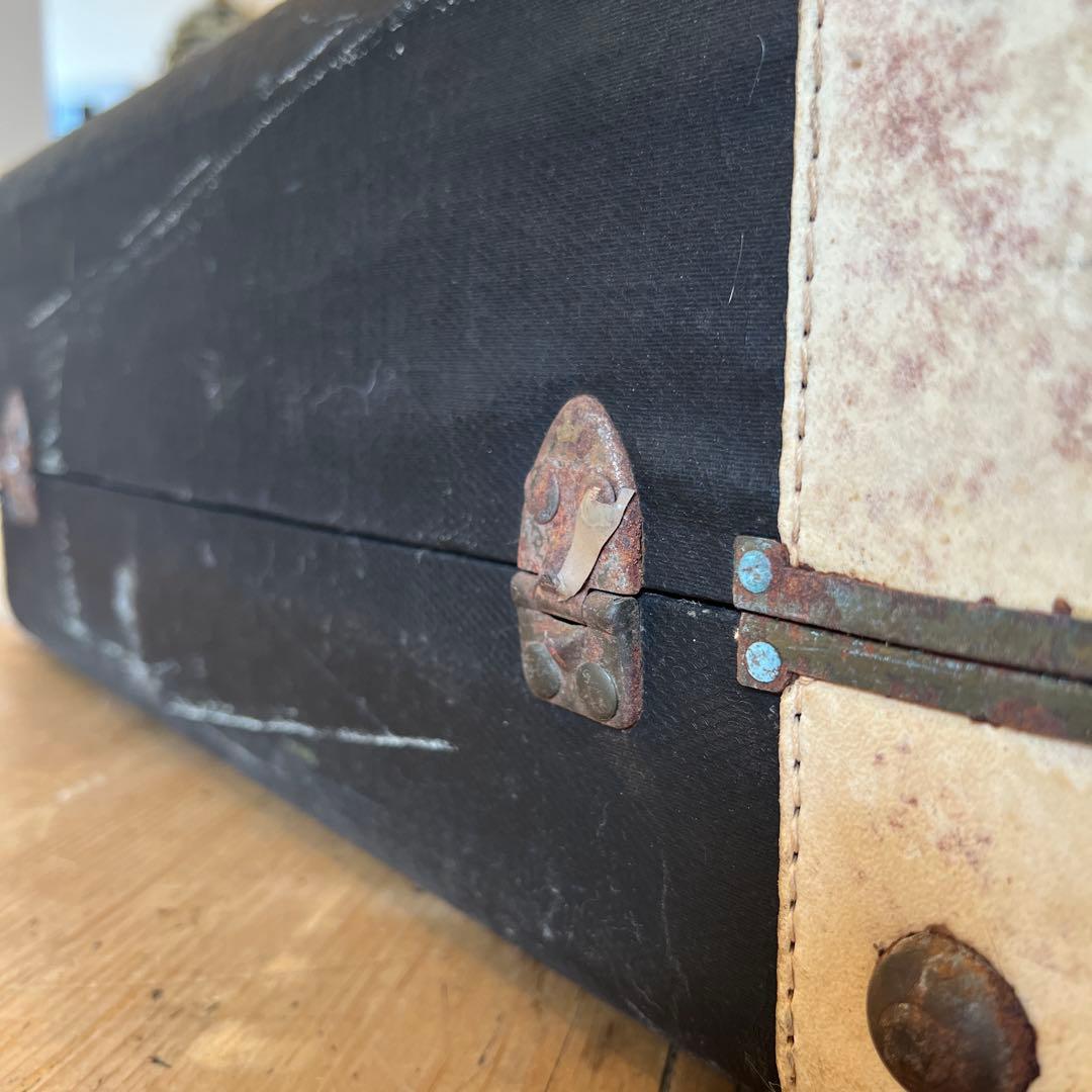 米国アンティークトランクケース