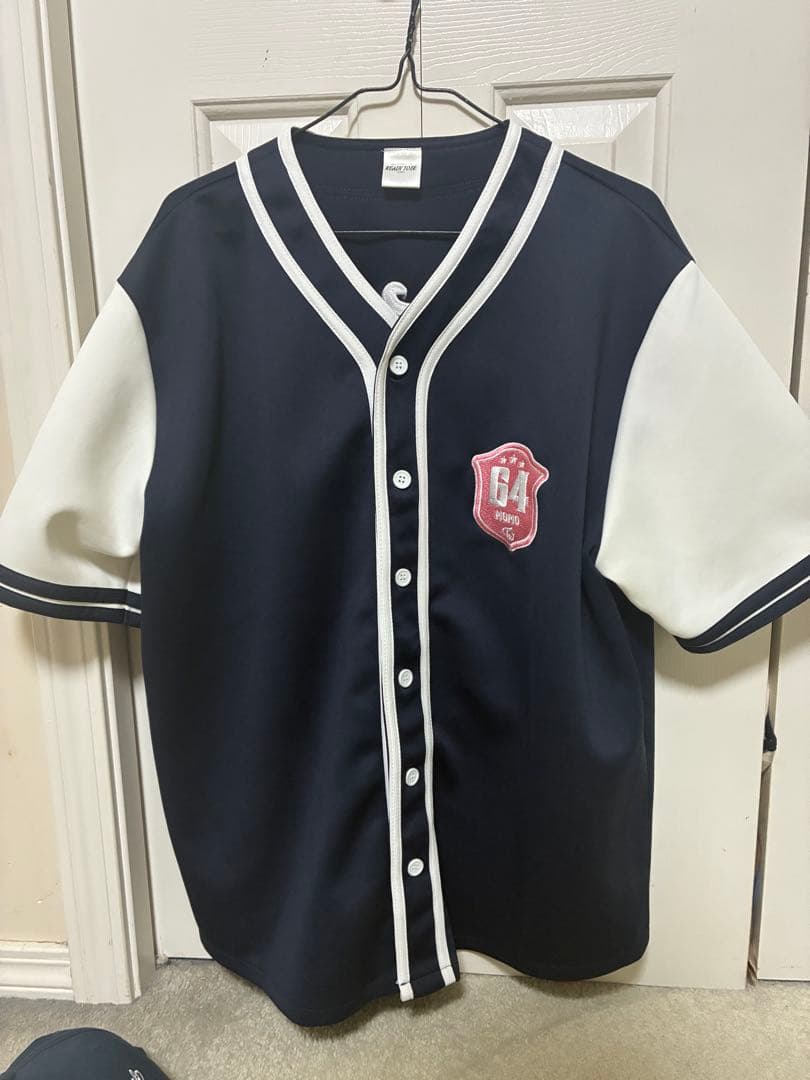 TWICE READY TO BEベースボールシャツ、キャップセット(モモ)