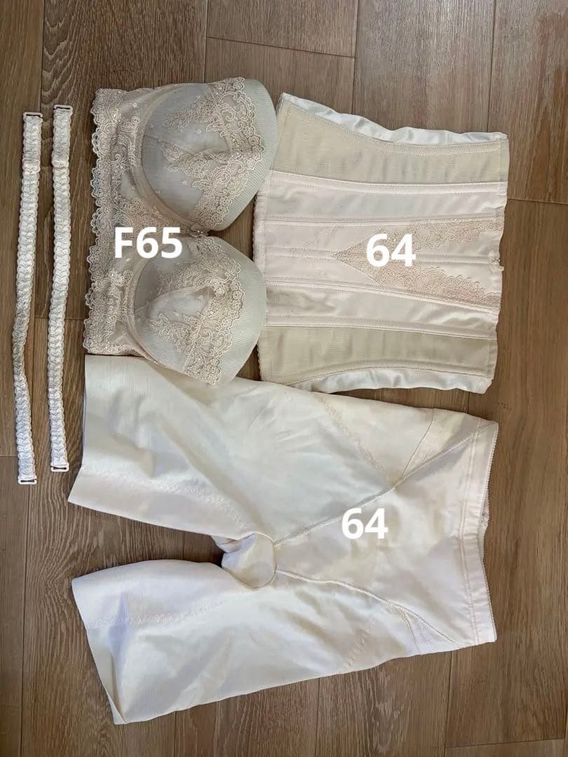 【美品】FOUR SIS & Co.ブライダルインナー