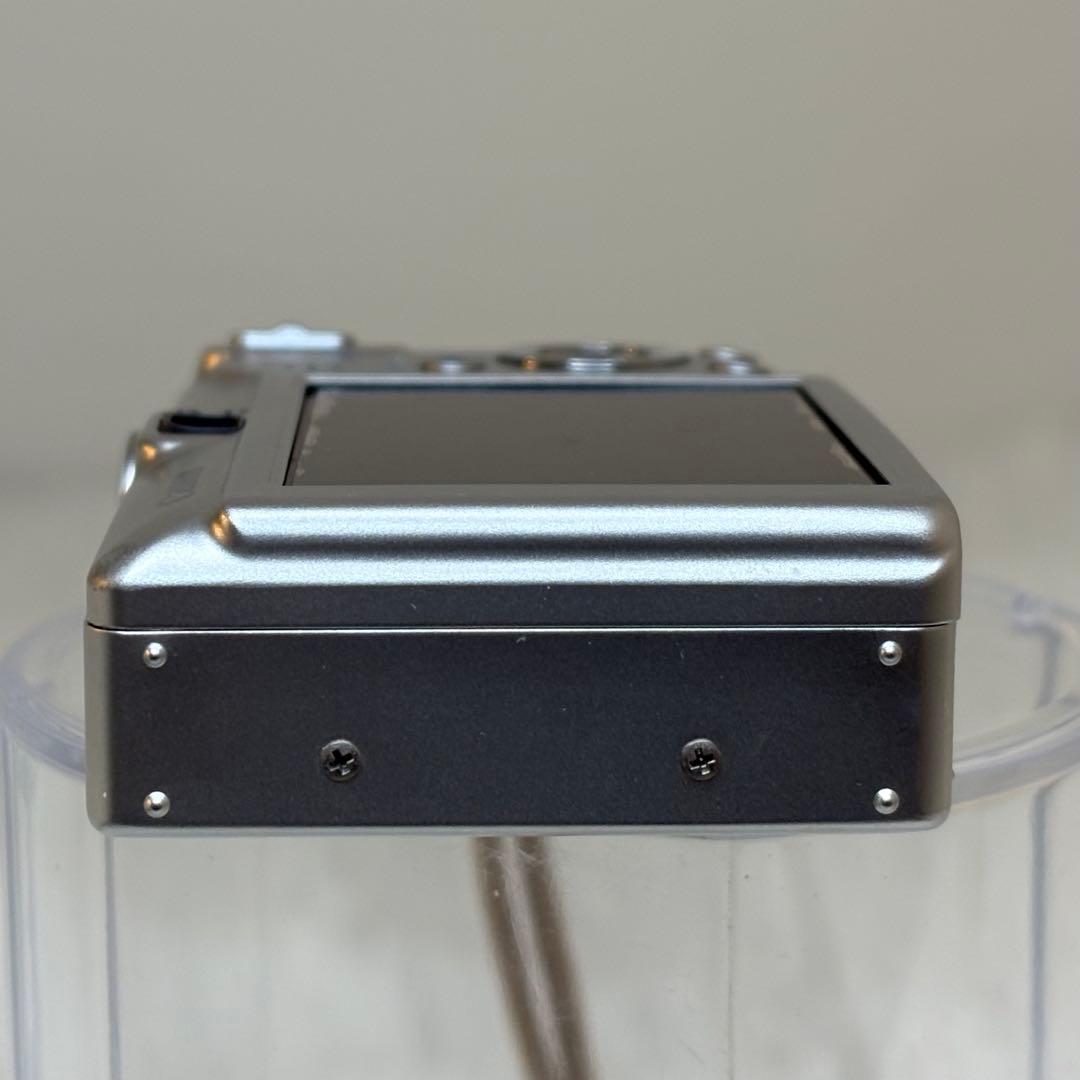 Canon カメラ　IXY 70 PC1193 充電器　コンデジ　動作品