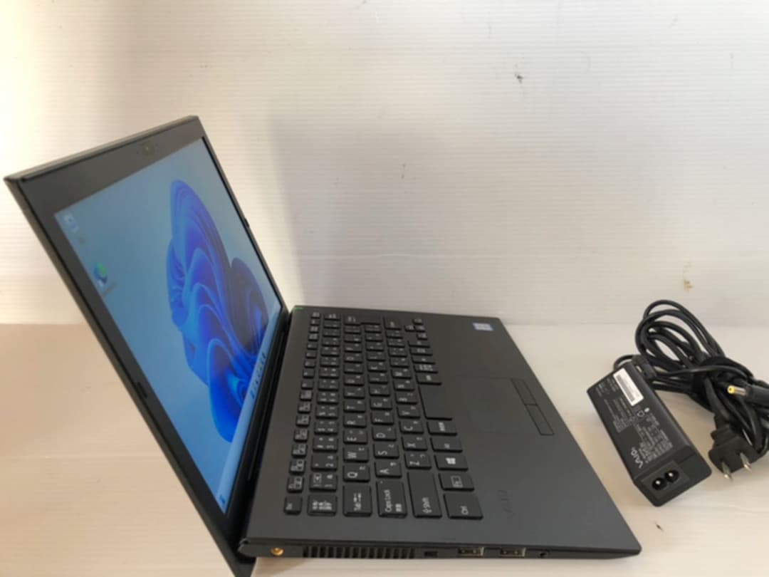VAIO VGPG11C11N メモリ16GB Windows11 office