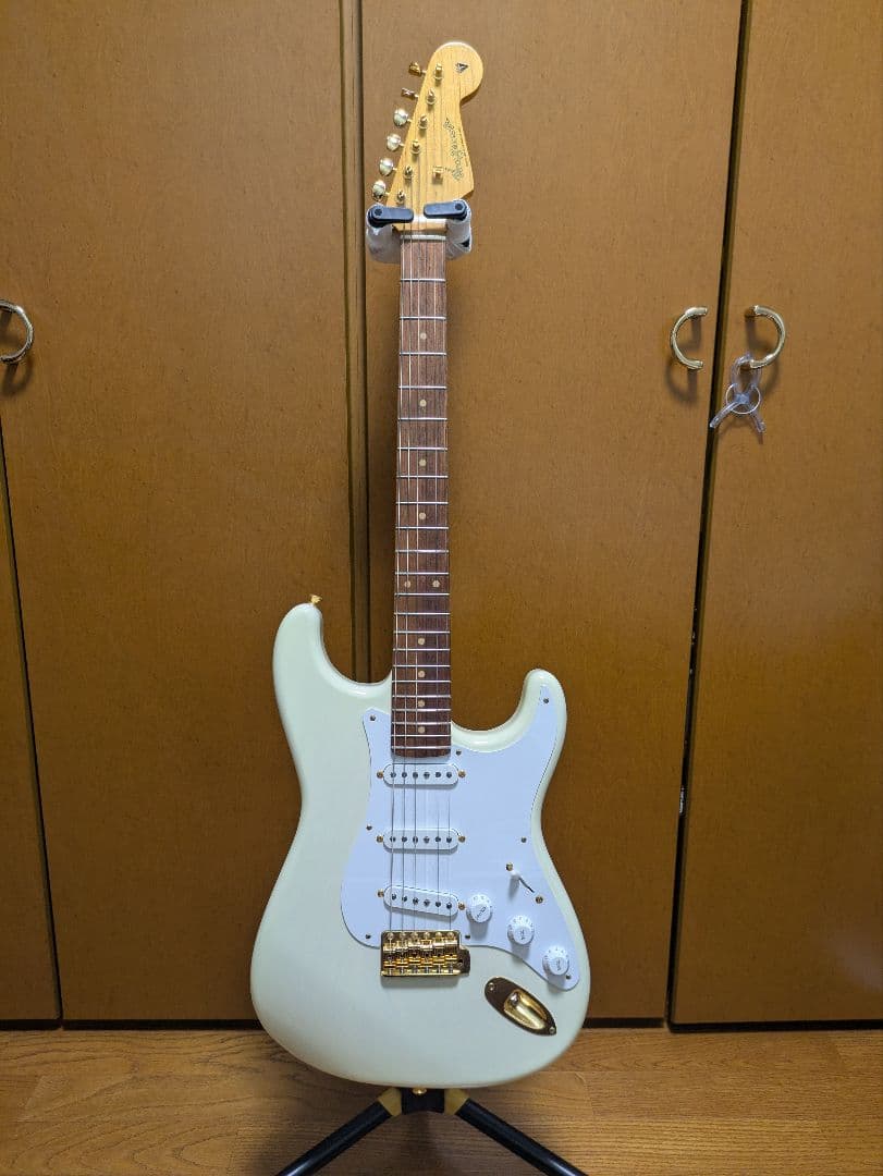 VanZandt STV-R3 white blonde ゴールドパーツ