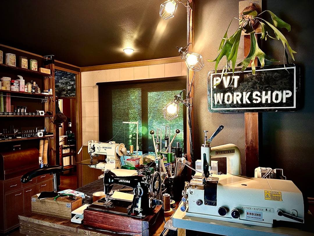 初売最終日！Pvt.Workshop 極CL 本革　デッキケース ハーフ