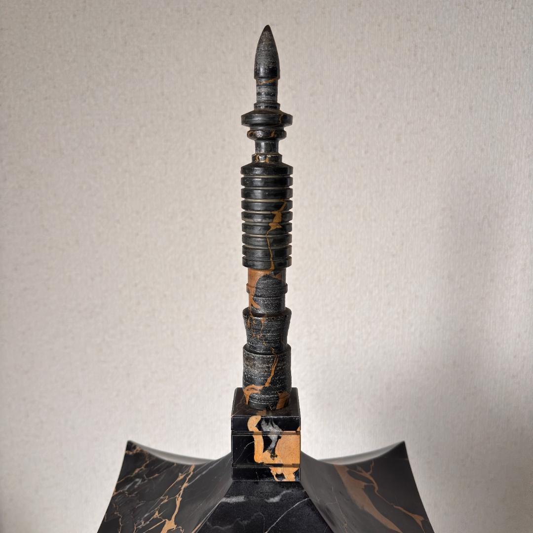 国宝 瑠璃光寺五重塔 イタリア産大理石ポルトロ 高さ約92cm 重さ約40kg
