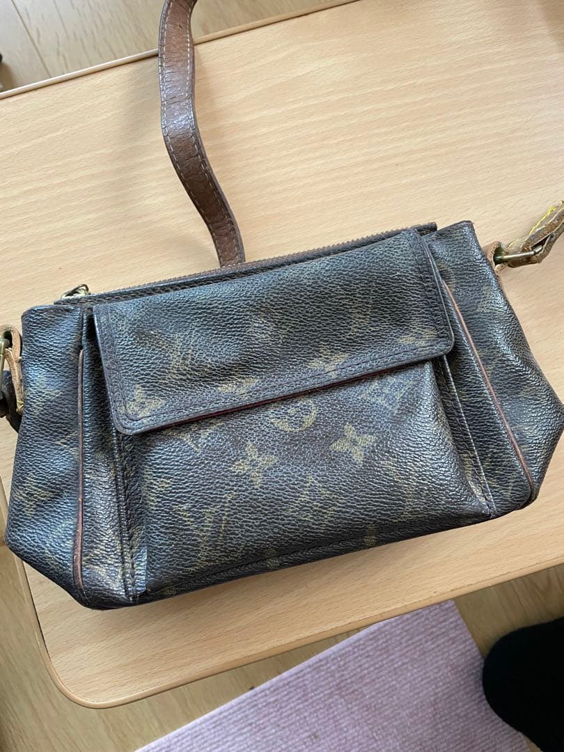 Louis Vuitton ショルダーバッグ ダークブラウン
