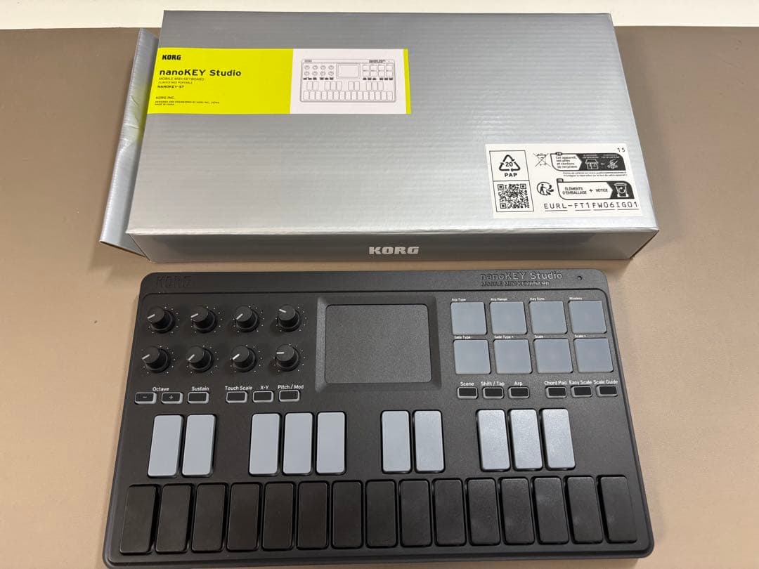 KORG nanoKEY Studio MIDIコントローラー