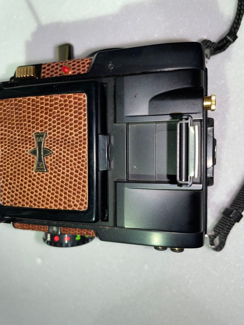 【美品】Mamiya 645 中判カメラ 本体・カメラケース・ストラップ付き