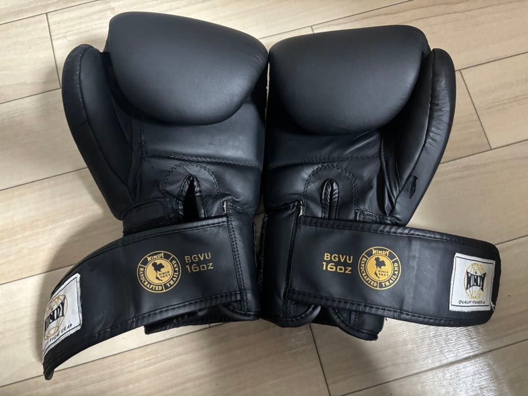 WINDY ボクシンググローブ BGVU 16oz ブラック