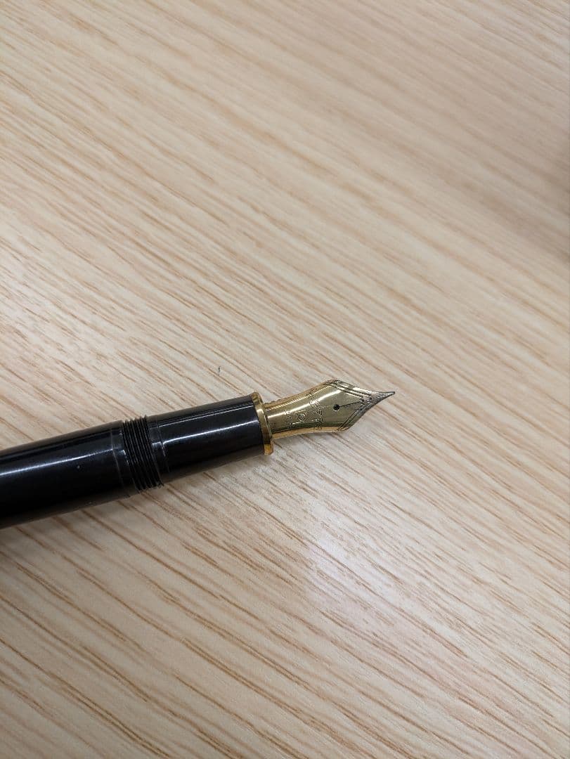 プラチナ　万年筆 #3776 センチュリー ブラック