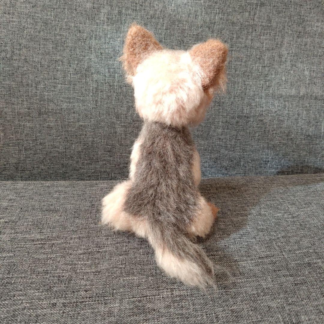 羊毛フェルト　ヨークシャーテリア　ハンドメイド　犬　ぬいぐるみ　置物